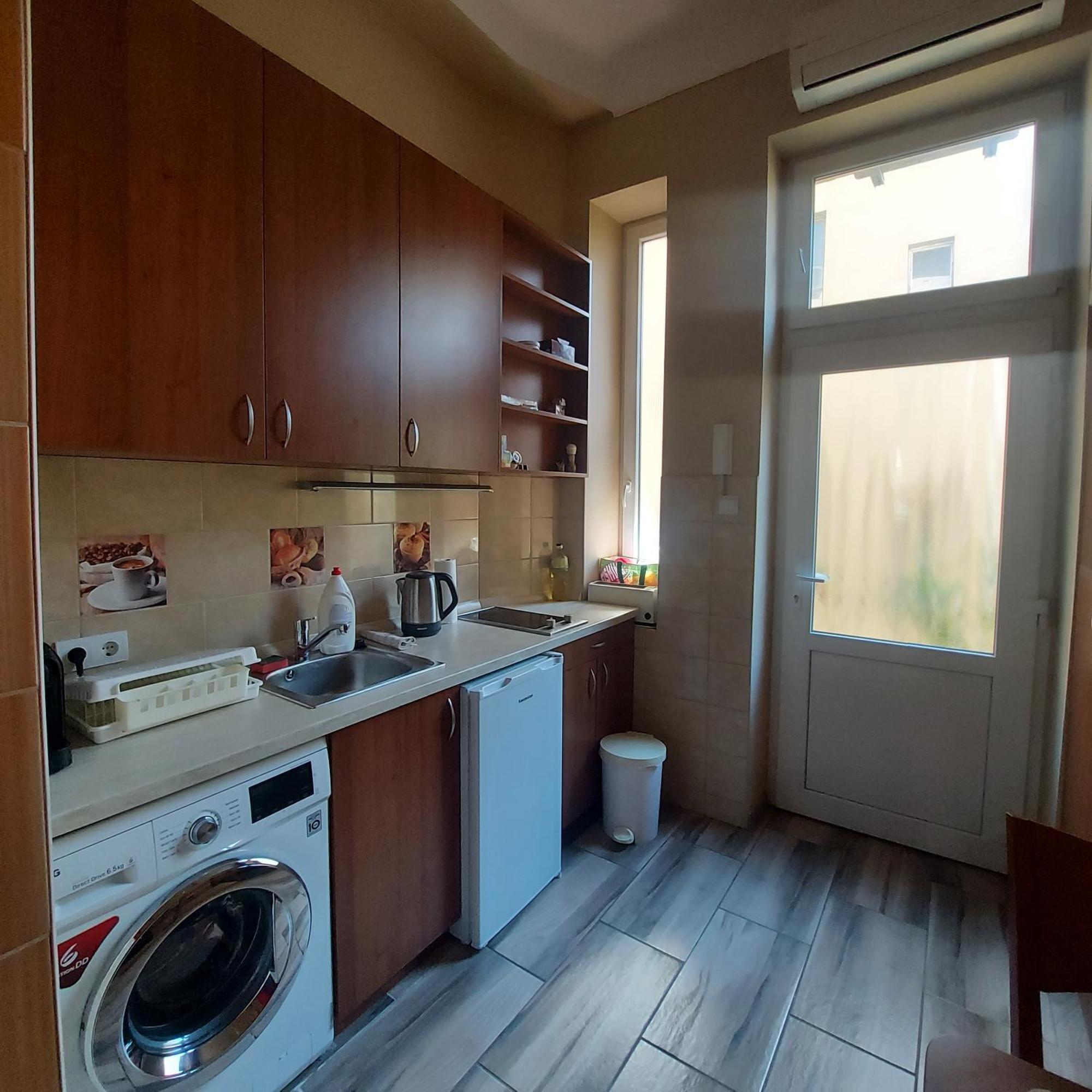 Cute Apartment Close To The Center บูดาเปสต์ ภายนอก รูปภาพ